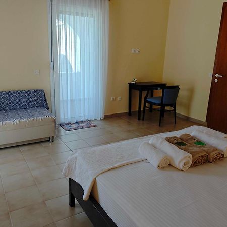Sithonia Lodge 메타모르포시 외부 사진