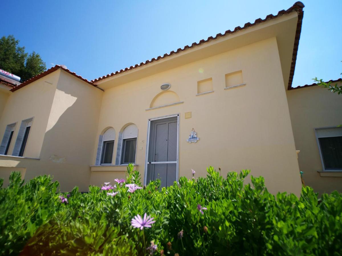 Sithonia Lodge 메타모르포시 외부 사진